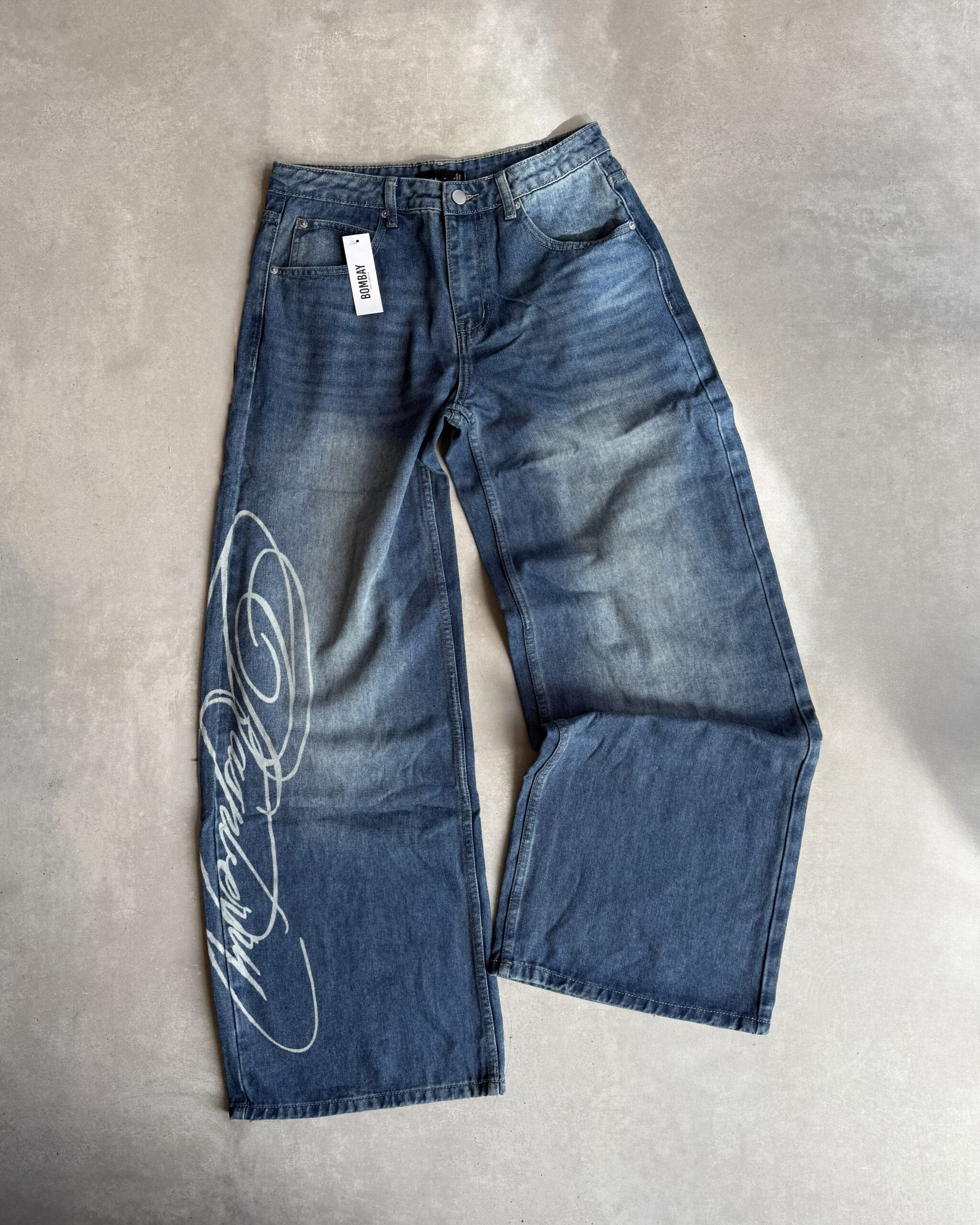 Jeans Con Letras Sochic - Bombay