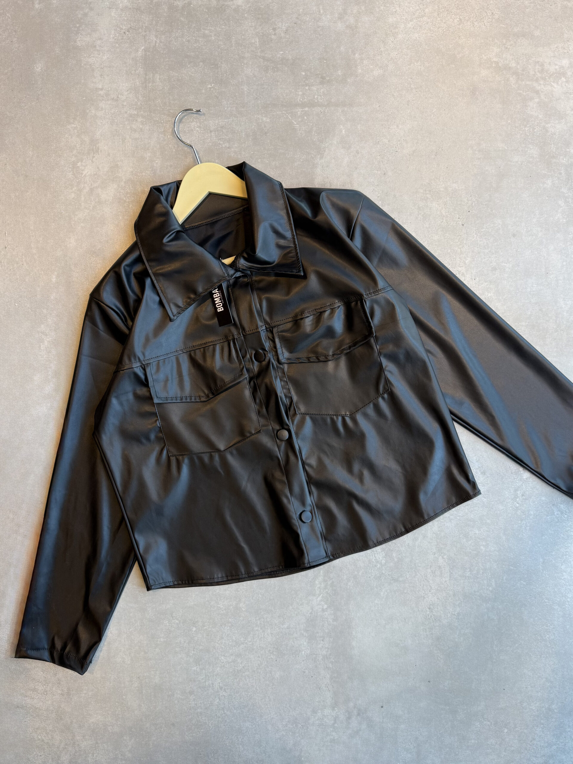 Camisaco EcoCuero Corto - Bombay