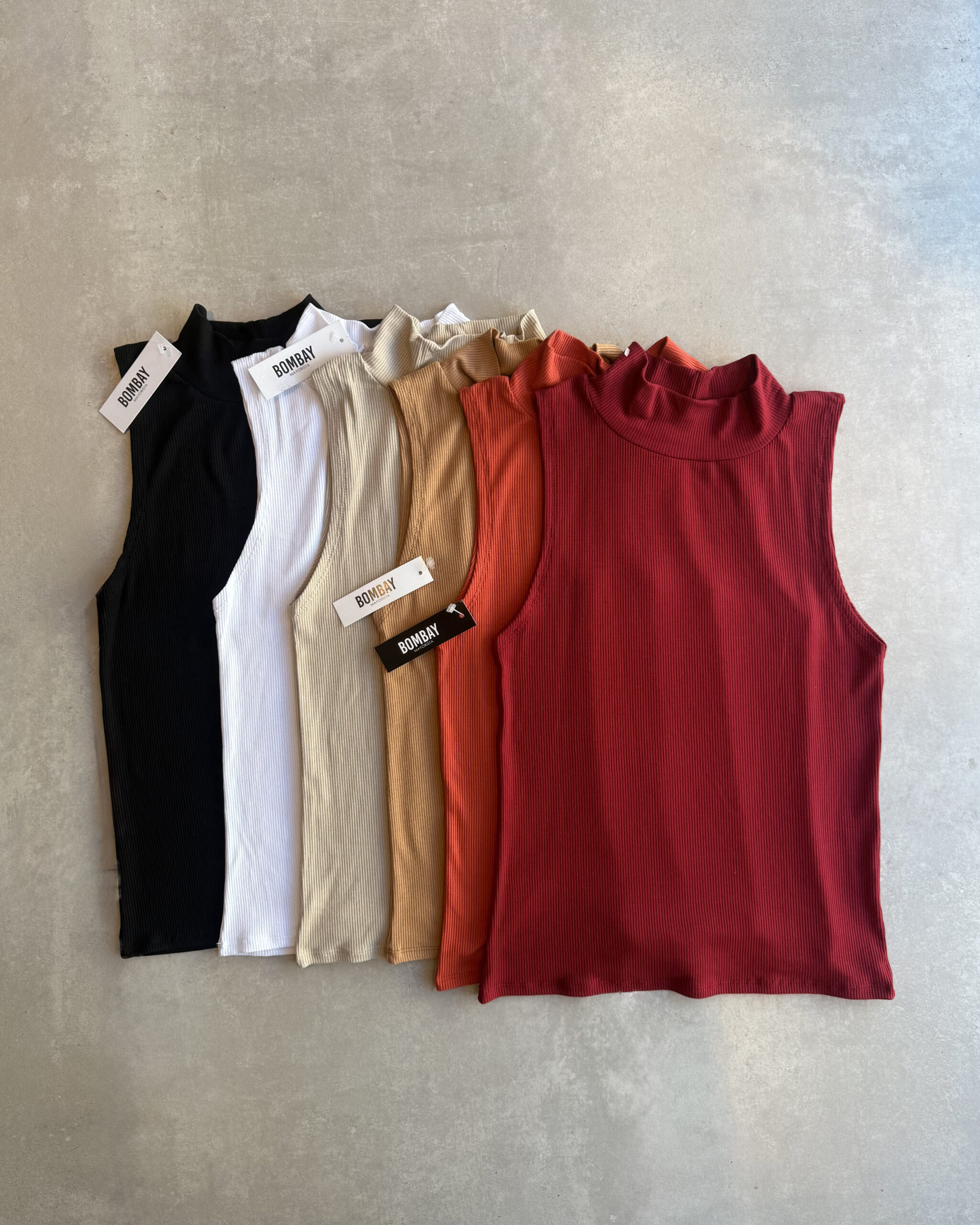 Musculosa con Cuello - Bombay