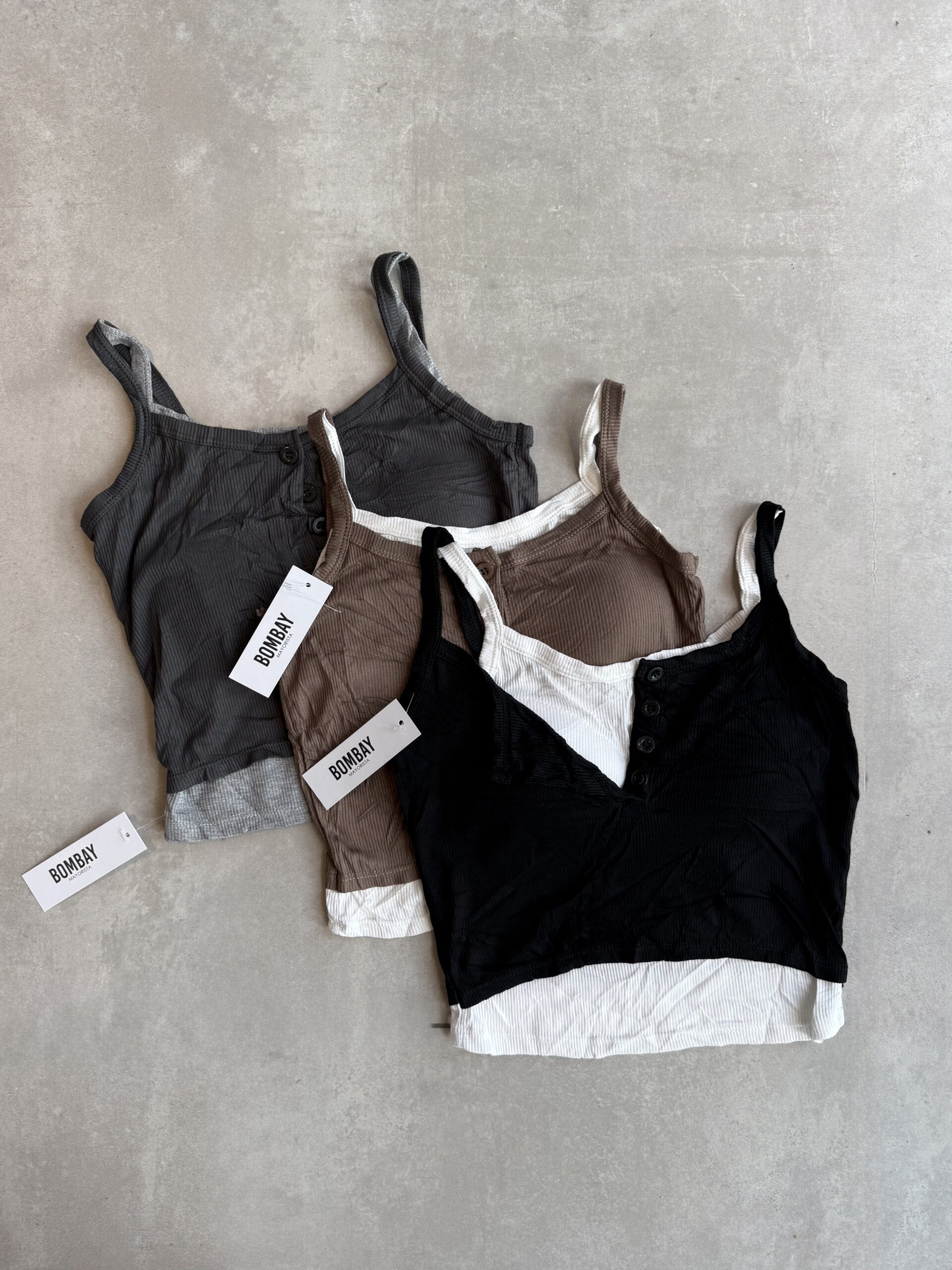 Musculosa Super Puesta - Bombay