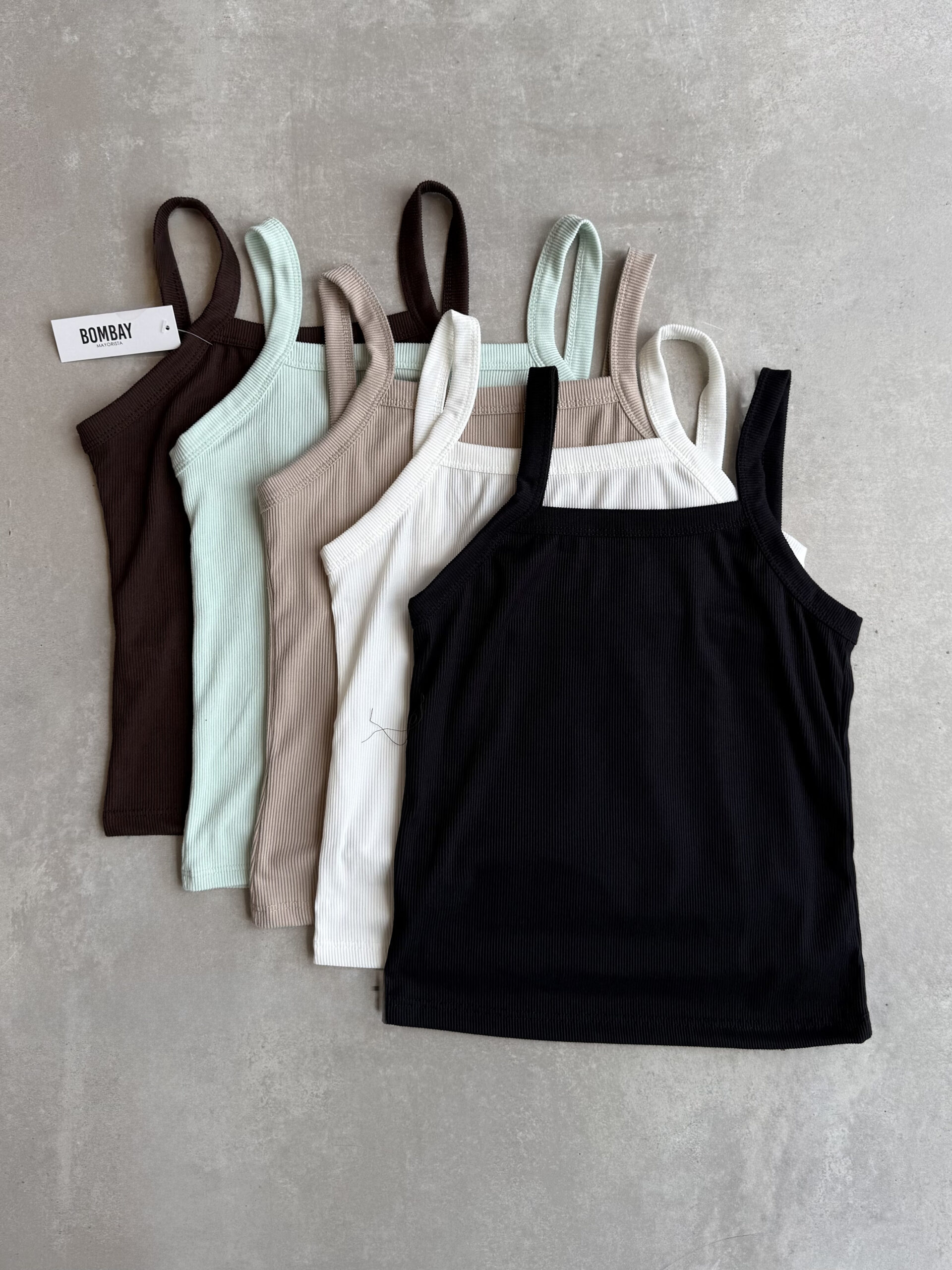 Musculosa Lisa - Bombay