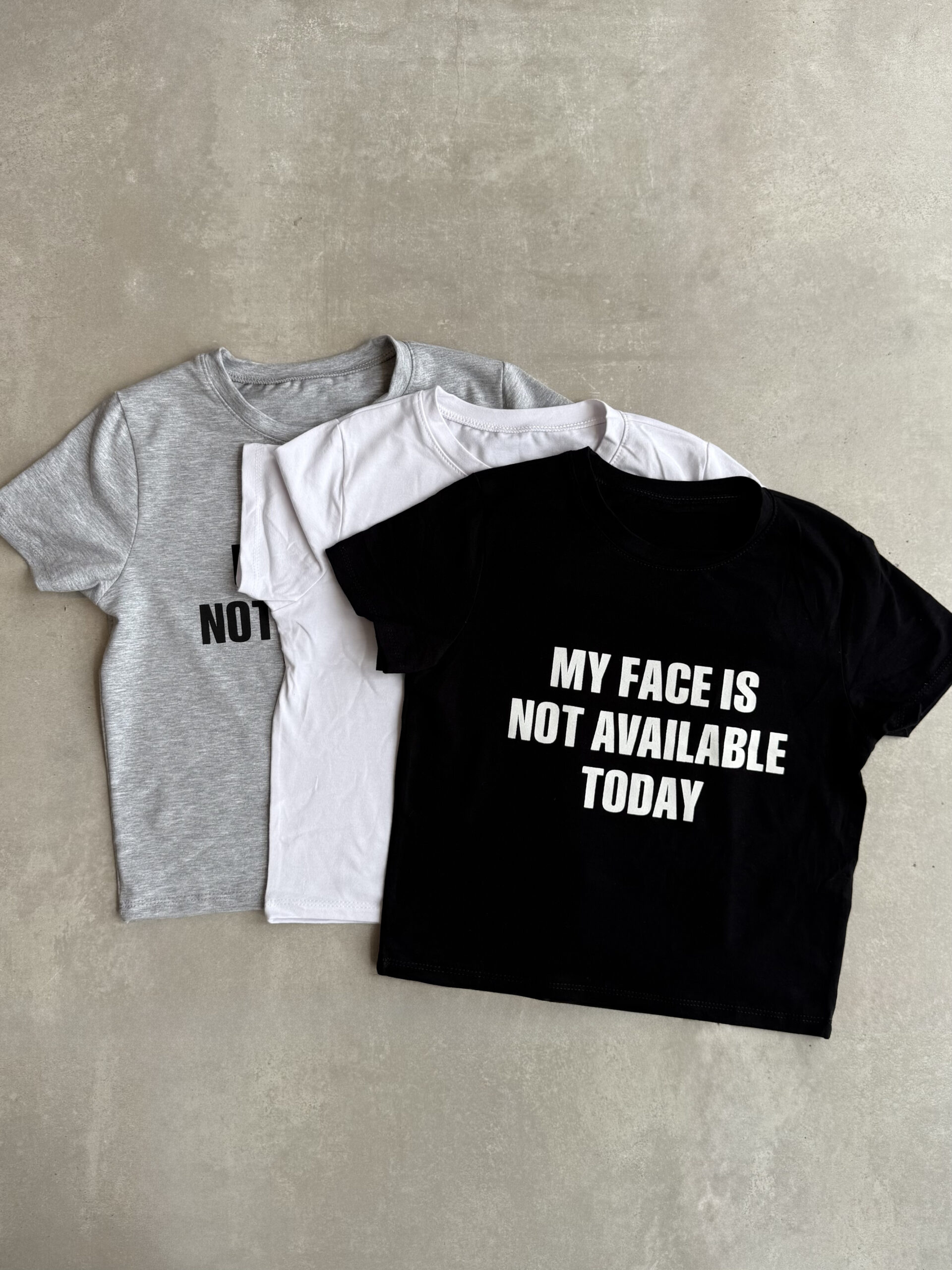 Remera Mi Face is Not - Bombay