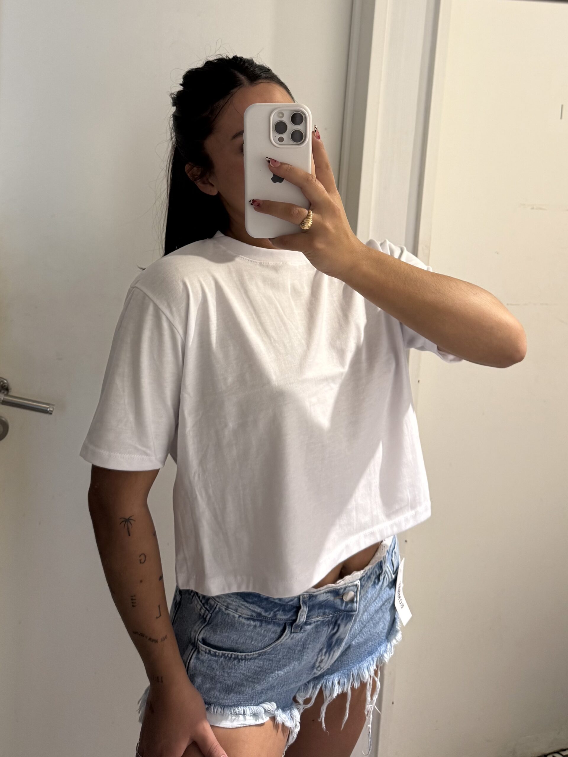 Remera Lisa Corta - Bombay